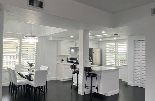 Stuart Condo | Now available-Snowbirds Beach & Golf Resort Paradise