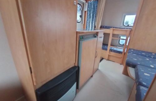 Chalupy Other | Nowoczesne przyczepy kempingowe Chałupy Royal-Camp