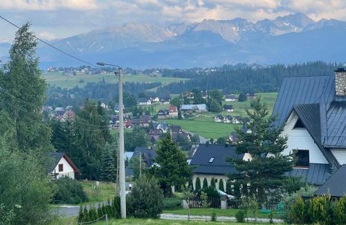 Czerwienne House | NR2 Osada pod giewontem