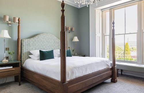 Omeath Cabin | Nucella Lodge and Coach House: A Charming Irish Retreat with Tranquility Ireland