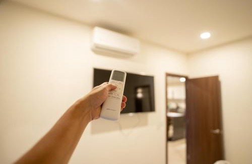 Zapopan Apartment | Nuevo Departamento Céntrico con Alberca y Parking