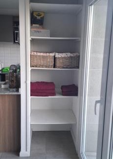 Centro Apartment | Nuevo Piso Céntrico con Vista al lago 2 o 3 personas 1 mascota OK