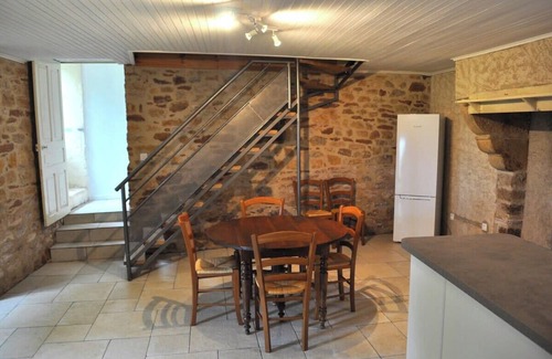 Prudhomat House | Nuitée au pied du Château de Castelnau