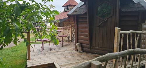 Azerailles Other | Nuit insolite, repas autour du feu, sauna, jaccuzi