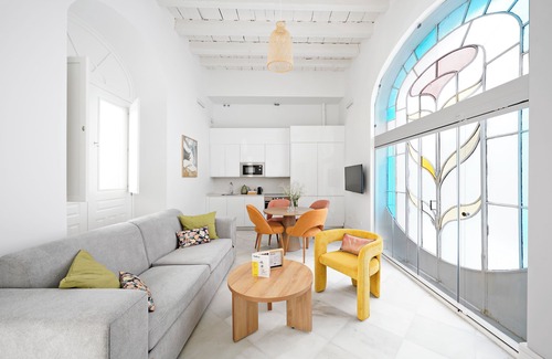 Museo Apartment | Numa Seville Solea