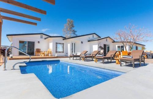 Landers House | Number 1 Joshua Tree Escape-Heated Pool