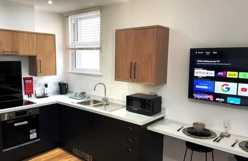 Douglas Apartment | Number 2, 8 Clifton Terrace