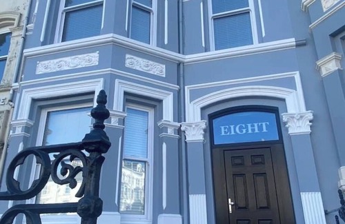 Douglas Apartment | Number 2, 8 Clifton Terrace