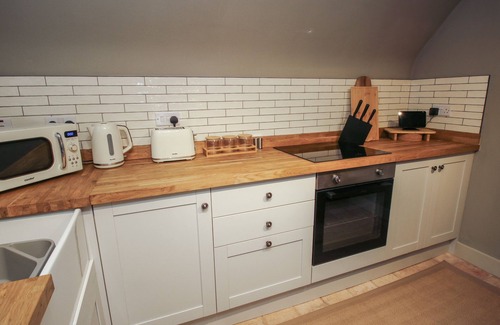 Coalbrookdale House | NUMBER 7, pet friendly, character holiday cottage in Ironbridge
