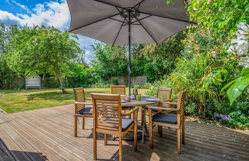 Westleton House | Number Eight - Three Bedroom House, Sleeps 5