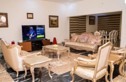 Asaba Apartment | Number Ten by Scarborough - Luxury Serviced Apartments, Asaba