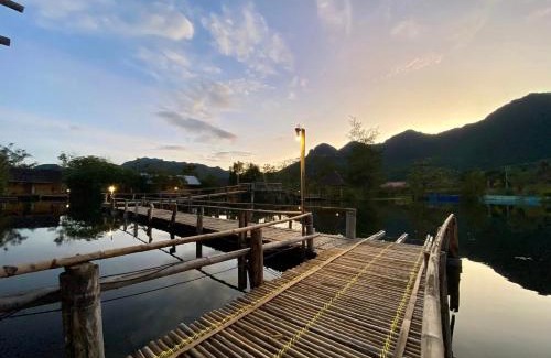 Sam Roi Yot House | Numpu Baandin