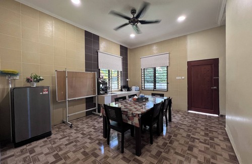 Kampung Gong Limau Villa | Nurbayu Villa (3 and 4 bedroom Villa) Kemaman