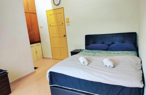Batu Buruk House | Nurees Homestay