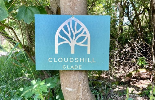 Holworth Cabin | Nuthatch Cabin at Cloudshill Glade