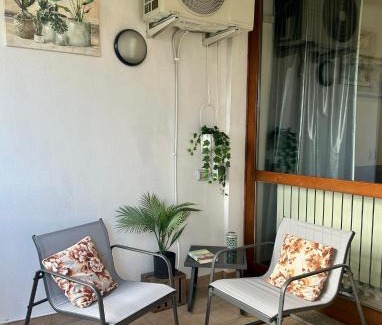 Monza Apartment | Nutshell apt Monza Parco, Centro, Policlinico