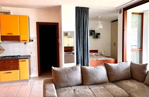 Monza Apartment | Nutshell apt Monza Parco, Centro, Policlinico