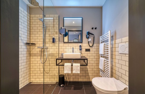 Ulm Hotel | NYCE Hotel Ulm, Trademark Collection by Wyndham