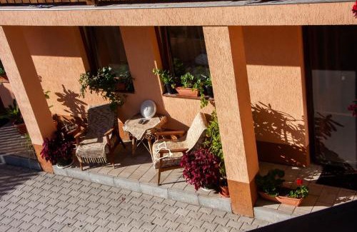 Lupeni House | Nyikó Vendégház