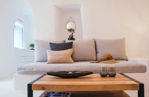 Finikia Villa | Nykteri by A Terre Cave Villas