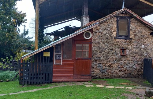 Champsac Ski Chalet | nYourte rustique dans une petite ferme