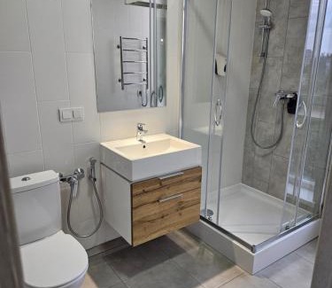 Podilskyj Apartment | Nyvky like Home - apt 66 з терасою