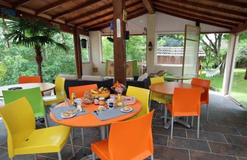 Saint-Pardoux Bed & Breakfast | O champ du lac