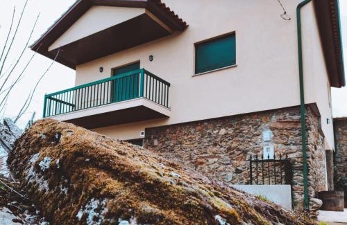 Braganca House | O Palheiro