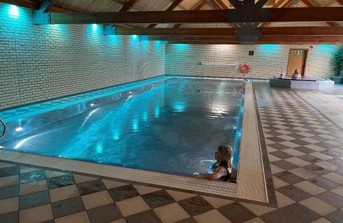 Storwood House | Oak Boutique Lodge includes hot tub air con & dog