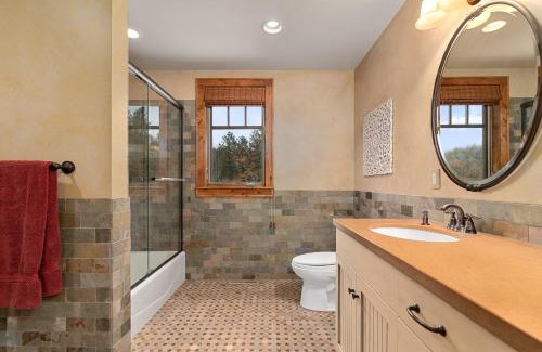 Walker House | Oak Haven