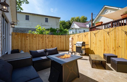Summerlee House | OakHill#HotTub#NewRiverGorge#BBQGrill#Firepit#Games#Pets
