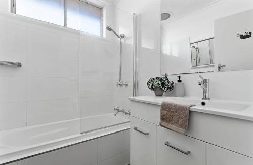 Oakleigh East House | Oakleigh Haven