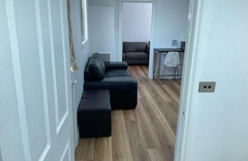 Hughesdale House | Oakleigh Private unit