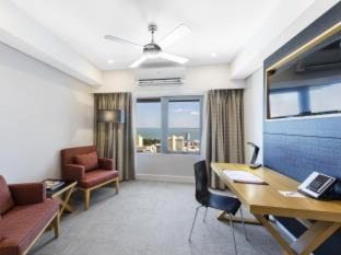 Darwin City Centre Hotel | Oaks Darwin Elan Hotel