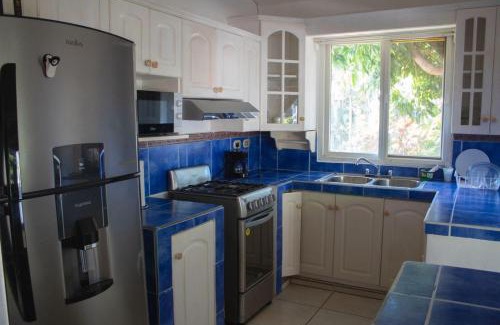 Los Cobanos Villa | Oasis Beach House