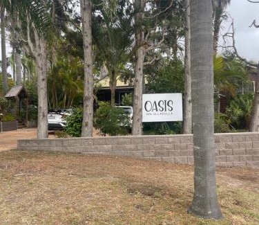 Ulladulla Hotel | Oasis Inn Ulladulla - Welcoming Guests 18 Years and Older