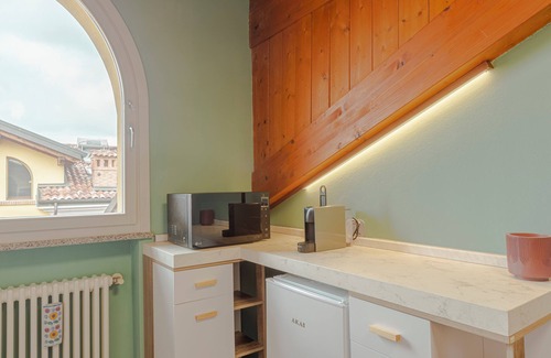 San Martino in Rio Apartment | Oasis of Comfort, in the heart of San Martino in Rio a stone's throw from the castle