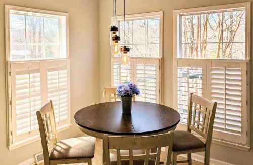 Faber House | Oasis on 151 - Ideal Location on Brew Ridge Trail