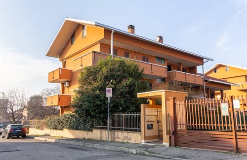 Cesate Apartment | [OASIS] Three-room apartment Rho Fair Milan-Lake Como-Monza-Malpensa