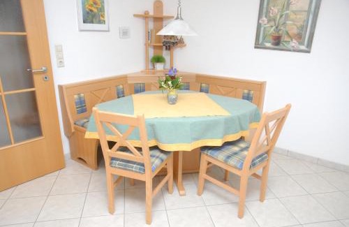 Gutach Apartment | Oberbauernhof - Wohnung "Stübleberg" - Moderne FeWo im schönen Schwarzwaldhaus
