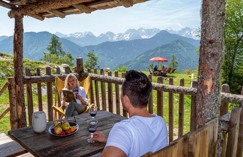 Eisenkappel-Vellach Ski Chalet | Obiralmhütte Fladung