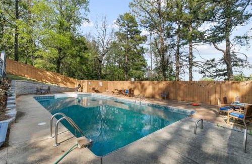 Crestline Heights House | Observatory Drive Terrace House