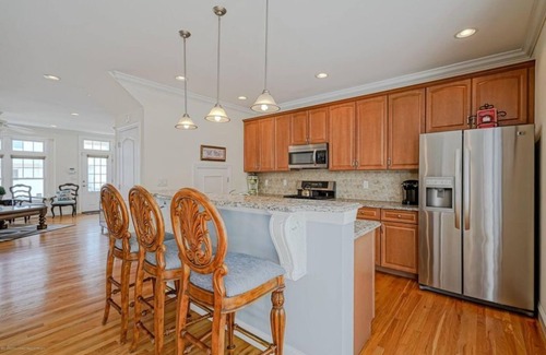 Normandy Beach House | Ocean Block 6 Bedrooms 5 Bathrooms Silver Beach