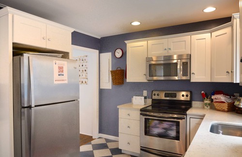 The Pines House | OCEAN BLOCK Rehoboth Beach Home Sleeps 10 w/Parking