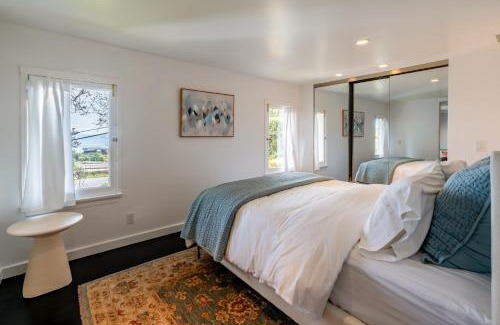 Summerland Villa | Ocean Breeze Bungalow by Paradise Retreats