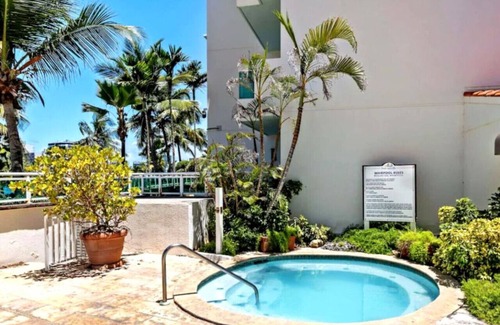 Puerta de Tierra Apartment | Ocean Breeze Studio | Lagoon View | Pool, Hot Tub