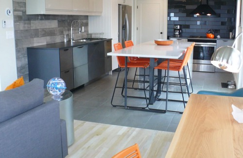 Fairhaven Cottage | Ocean breezes and brilliant sunsets