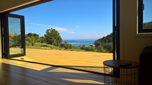 Kuaotunu House | Ocean Cliff Court
