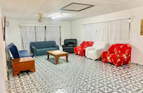 Nuku'alofa House | Ocean Cottage - Entire Place in Nukualofa Town Center