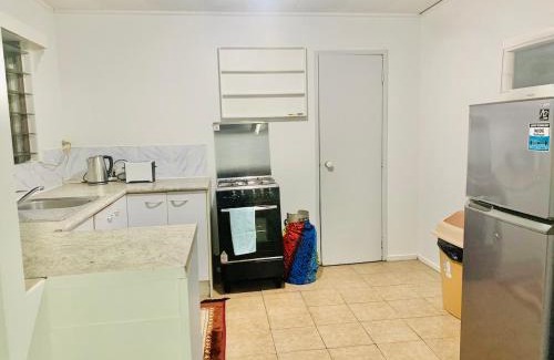 Nuku'alofa House | Ocean Cottage - Entire Place in Nukualofa Town Center